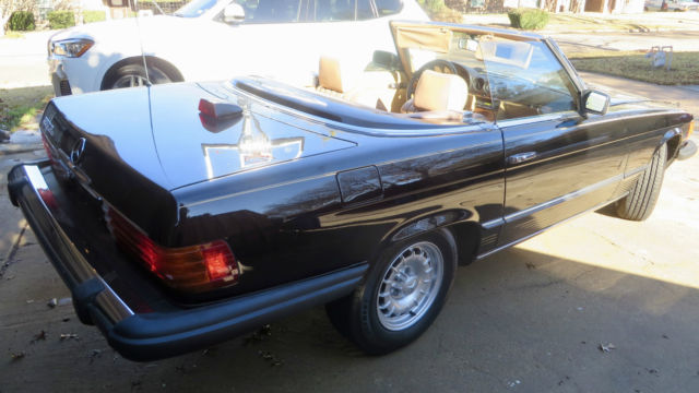 1985 Mercedes-Benz 300-Series Base Convertible 2-Door - photo 4