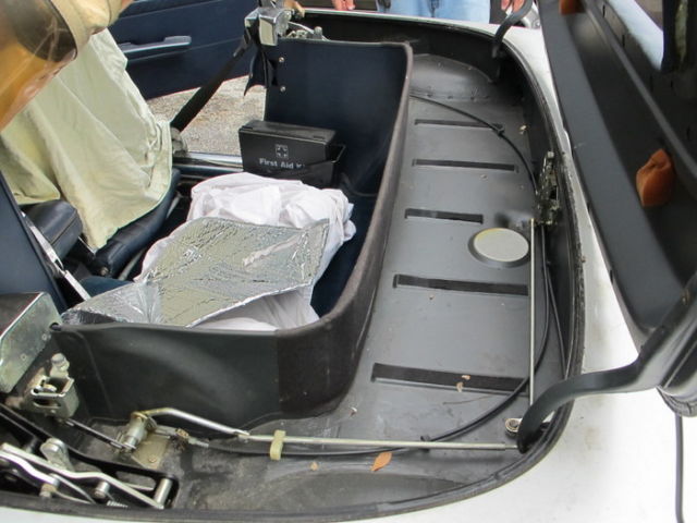 1985 Mercedes-Benz SL-Class 380 SL CONVERTIBLE TWO TOPS - photo 9