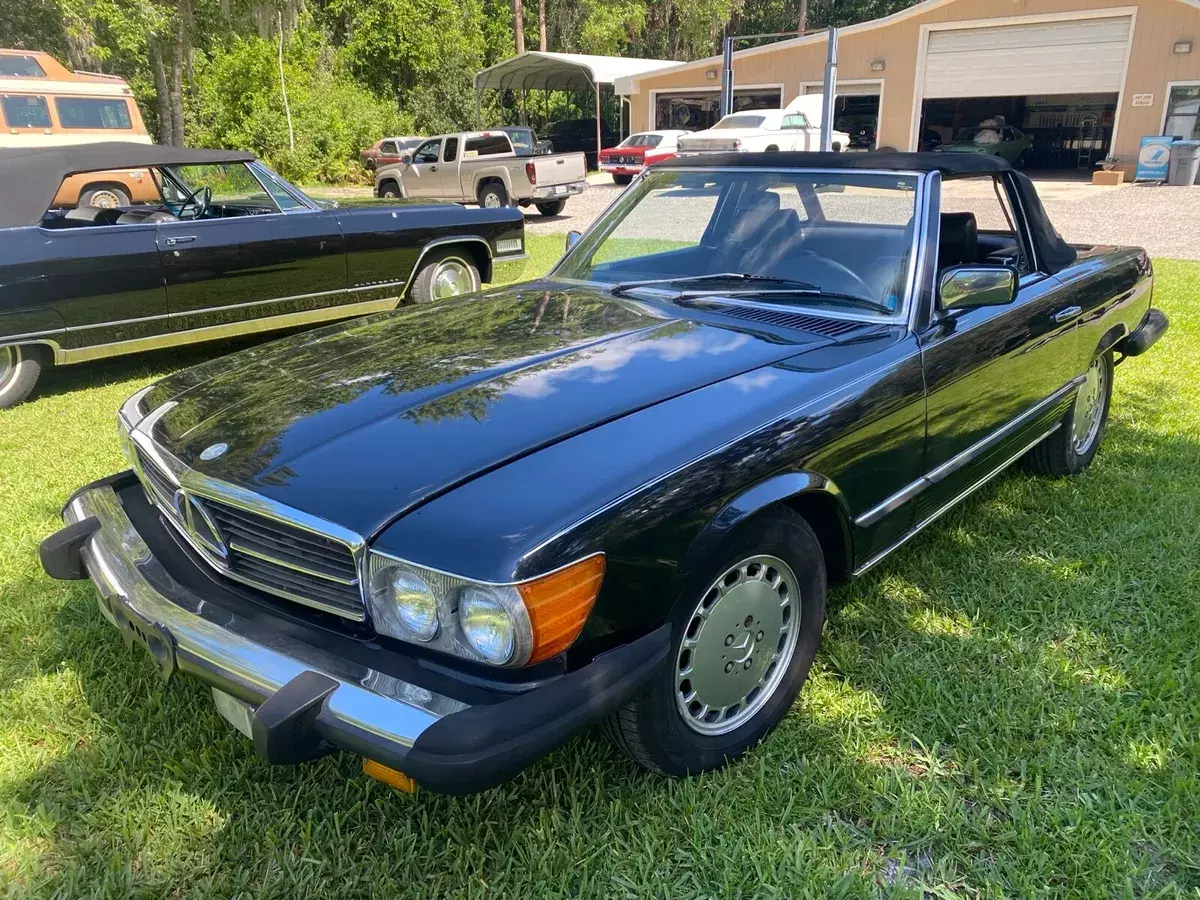 1985 Mercedes-Benz 380SL Convertible Black RWD Automatic SL 1985 Mercedes-Benz SL-Class SL