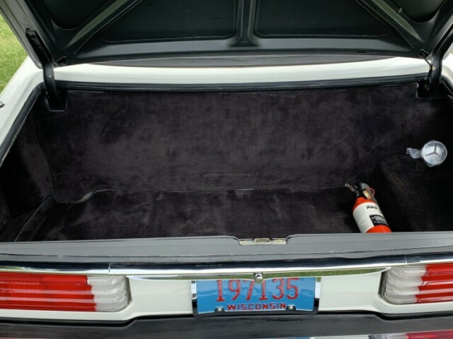 1985 Mercedes-Benz 300-Series - photo 12