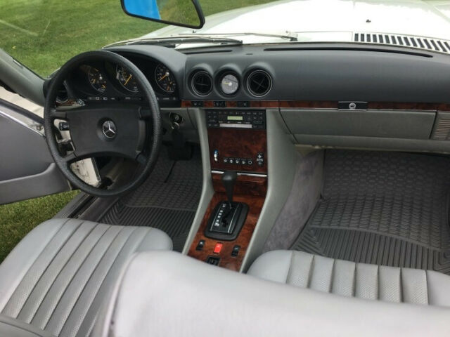 1985 Mercedes-Benz 300-Series - photo 4