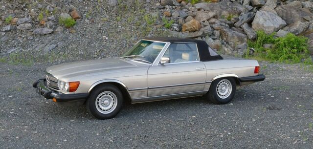 1985 Mercedes-Benz SL-Class - photo 2