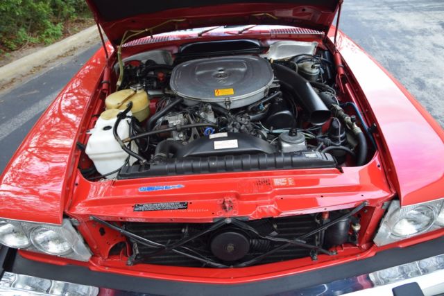 1985 Mercedes-Benz SL-Class Base Convertible 2-Door - photo 12