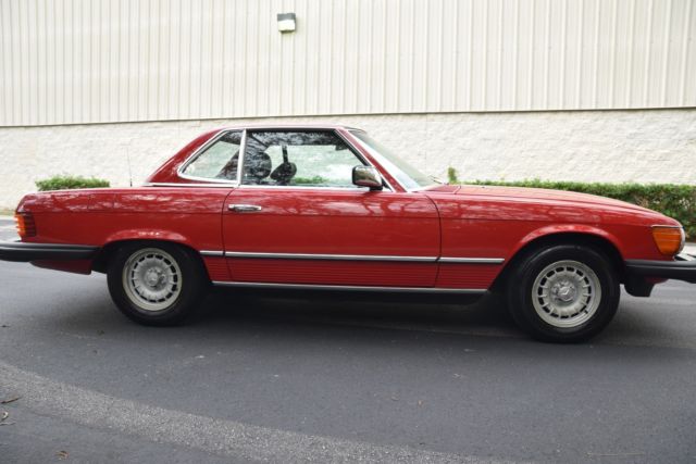 1985 Mercedes-Benz SL-Class Base Convertible 2-Door - photo 5