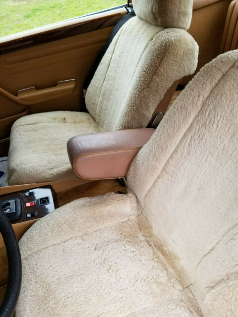 1985 Mercedes-Benz 300-Series 380SL - photo 8