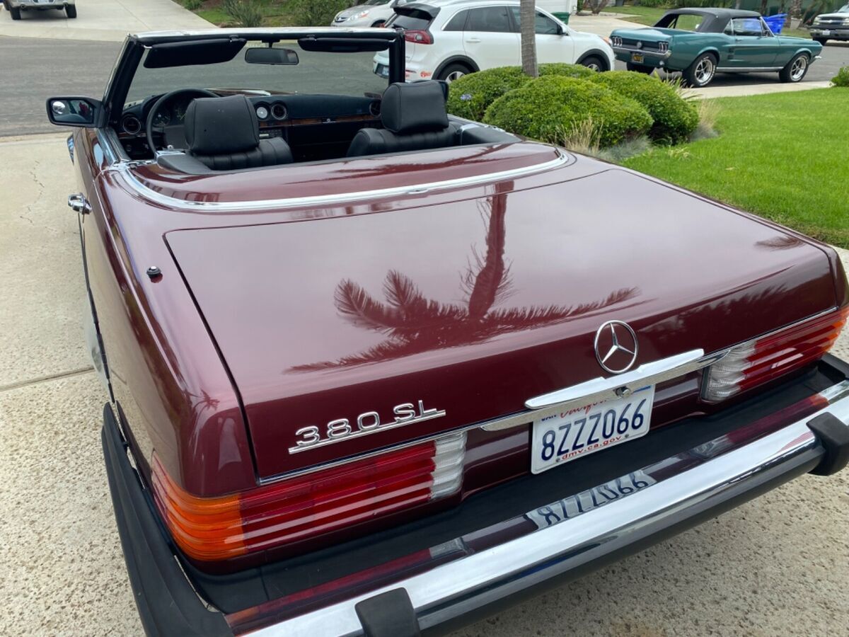 1985 Mercedes-Benz 380sl - photo 12