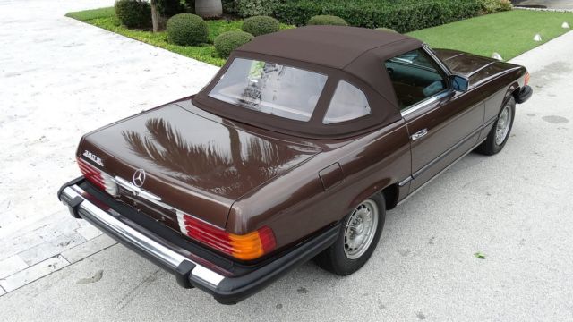 1985 Mercedes-Benz SL-Class FACTORY - photo 4