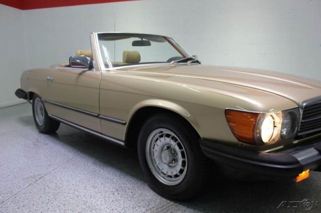 1985 Mercedes-Benz 300-Series 2 Dr Convertible - photo 2