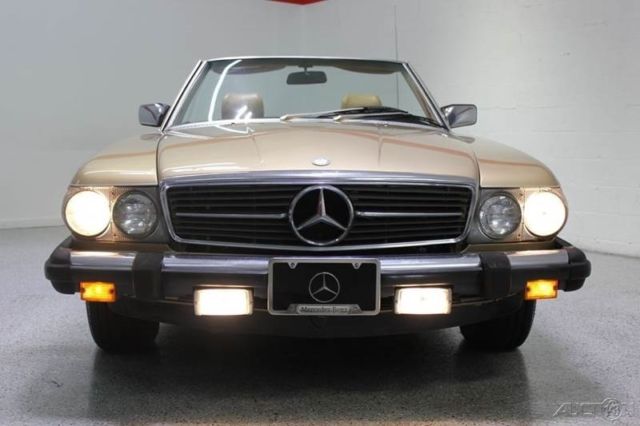 1985 Mercedes-Benz 300-Series 2 Dr Convertible - photo 3