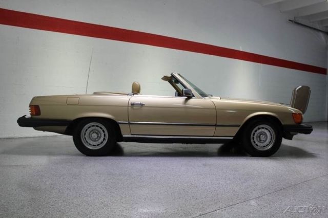 1985 Mercedes-Benz 300-Series 2 Dr Convertible - photo 9