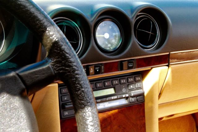 1985 Mercedes-Benz 300-Series - photo 12