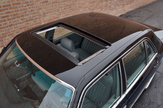 1985 Mercedes-Benz 400-Series - photo 11