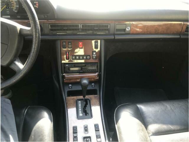 1985 Mercedes-Benz 500-Series SEC - photo 9