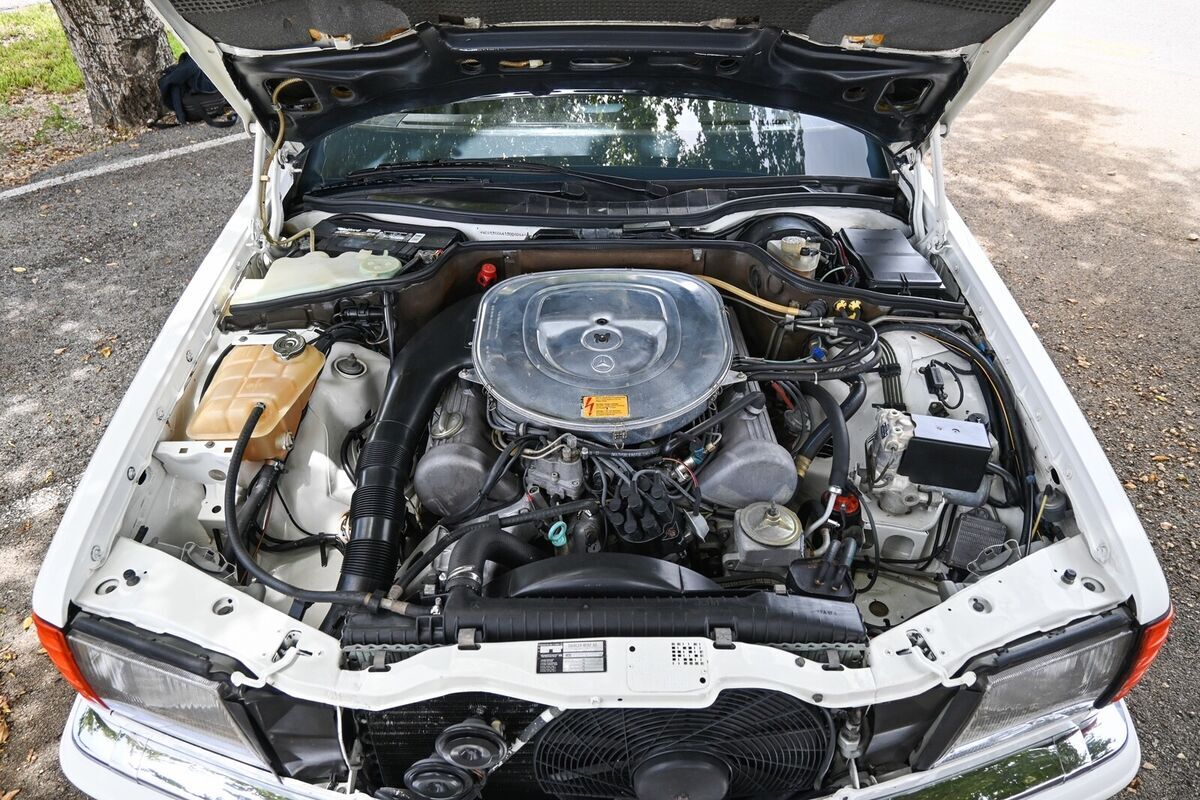 1985 Mercedes-Benz 500-Series Pre-Merger AMG - photo 13