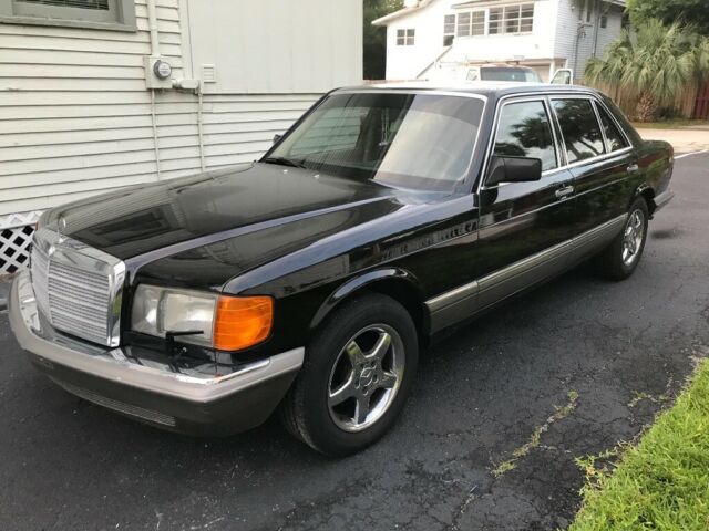 1985 Mercedes Benz 500 SEL - Classic luxury to get you there in style! 1985 Mercedes-Benz 500-Series