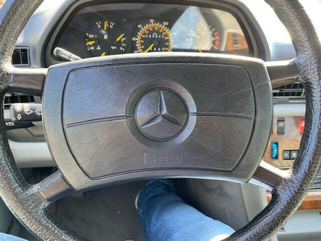 1985 Mercedes-Benz 500-Series - photo 3