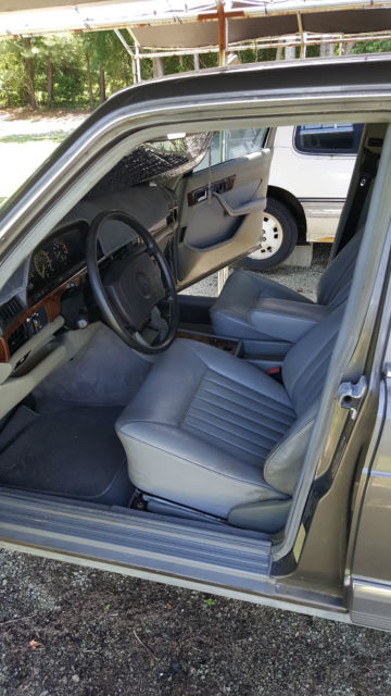 1985 Mercedes-Benz 500-Series 4 Dr - photo 10