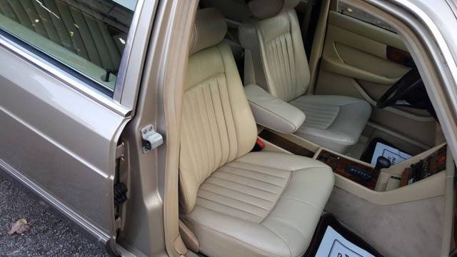 1985 Mercedes-Benz S-Class 500SEL - photo 12