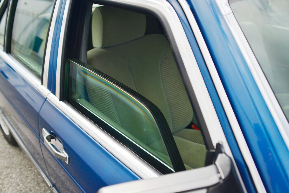 1985 Mercedes-Benz S-Class - photo 12