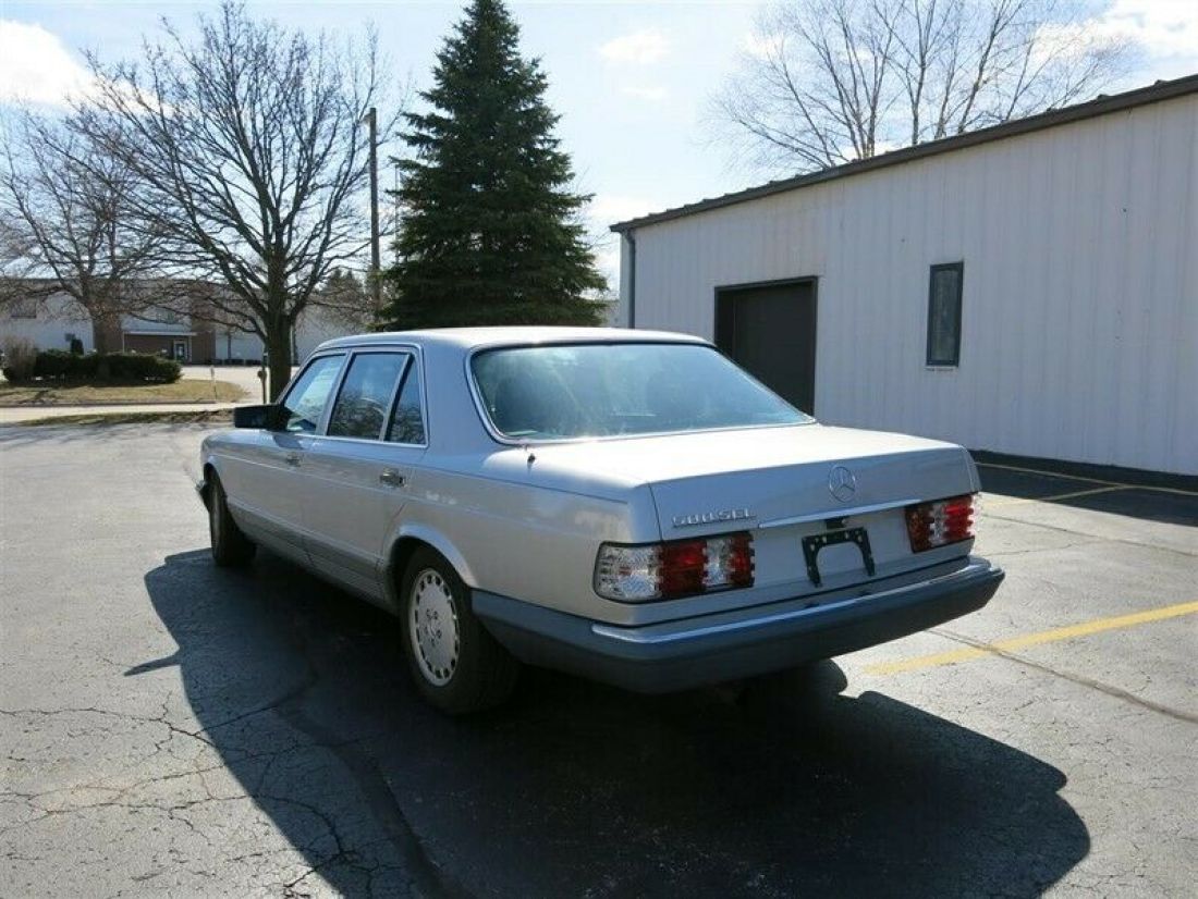 1985 Mercedes-Benz 500SEL Sedan, FL Car, Cold A/C - photo 7