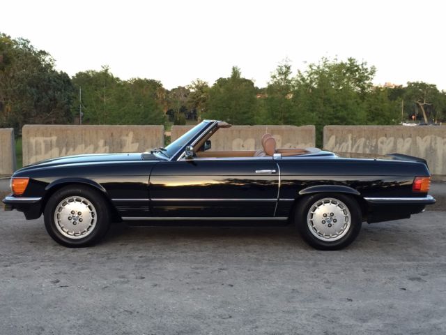 1980 Mercedes-Benz SL-Class 500SL in 040 Black* original factory paint - photo 3