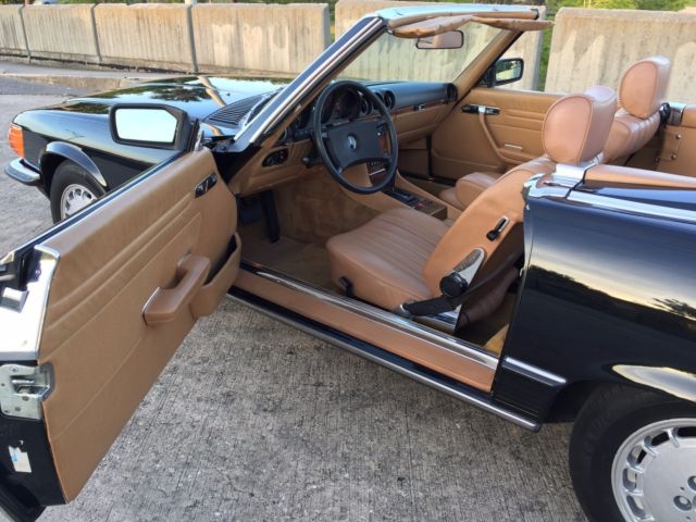 1980 Mercedes-Benz SL-Class 500SL in 040 Black* original factory paint - photo 6