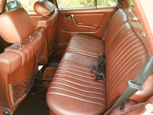 1985 Mercedes-Benz 300-Series - photo 11