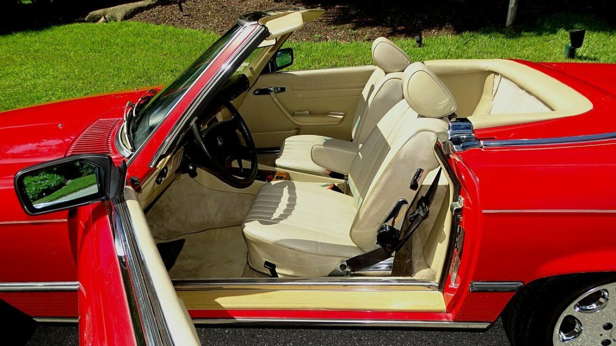1985 Mercedes-Benz SL-Class ROADSTER - photo 13