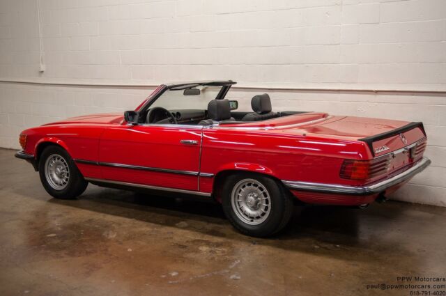 1985 Mercedes-Benz SL-Class 500SL - photo 3