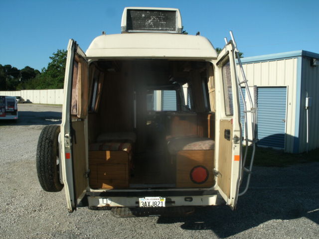 1985 Mercedes-Benz Sprinter Van Camper - photo 13