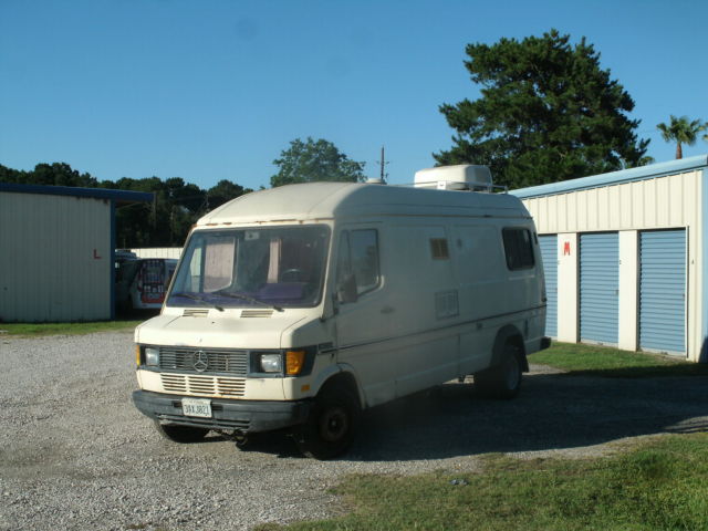 1985 Mercedes-Benz Sprinter Van Camper - photo 5