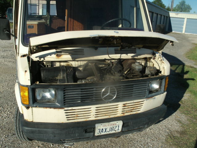 1985 Mercedes-Benz Sprinter Van Camper - photo 6