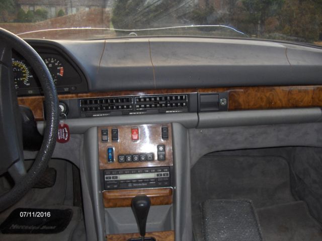 1985 Mercedes-Benz 300-Series 380 - photo 11