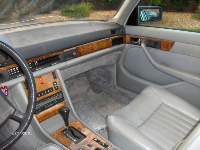 1985 Mercedes-Benz 300-Series 380 - photo 12