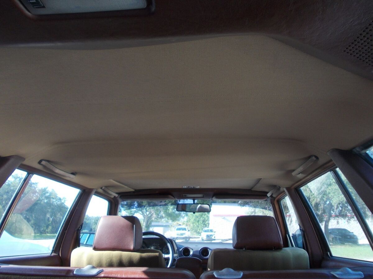 1985 Mercedes-Benz 300-Series - photo 10