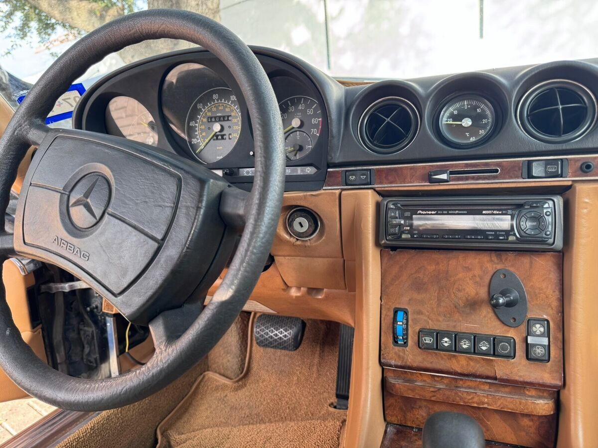 1985 Mercedes-Benz SL-Class - photo 12