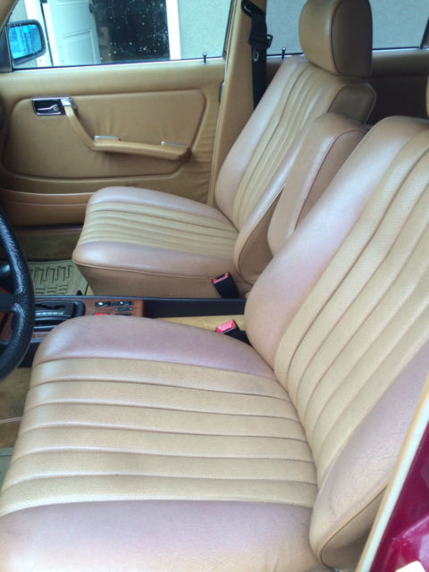 1985 Lincoln Town Car - photo 11