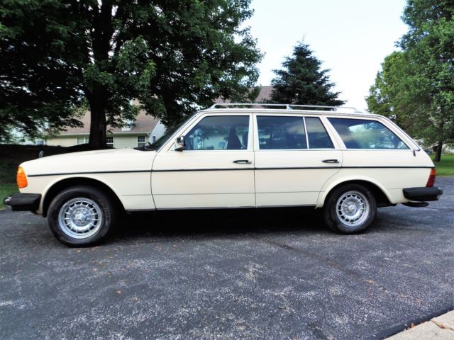 1985 Mercedes-Benz 300-Series ULTRA RARE*SURVIVOR*NO RESERVE* - photo 3
