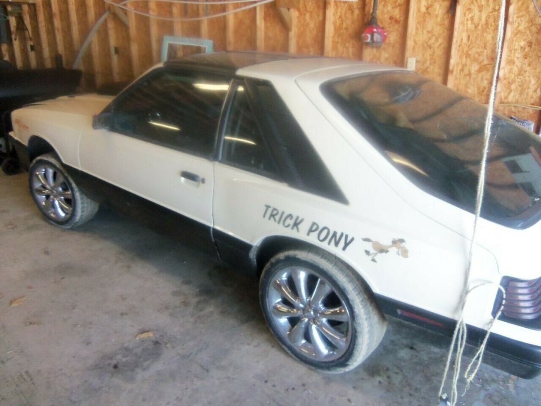 1985 Mercury Capri