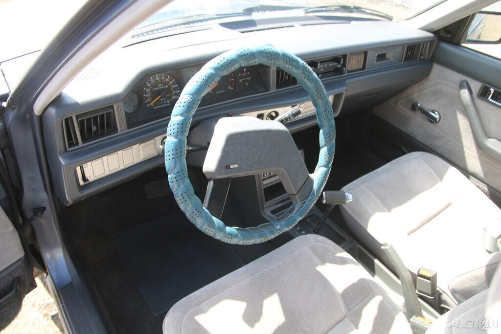 1985 Mitsubishi Tredia L - photo 12