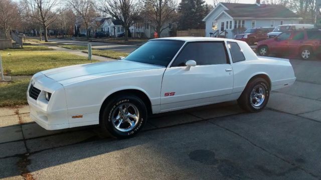 1985 Chevrolet Monte Carlo SS - photo 2