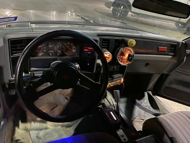 1985 Chevrolet Monte Carlo - photo 7