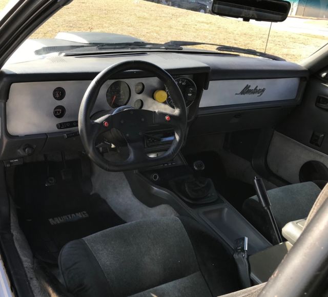 1985 Ford Mustang GT - photo 9