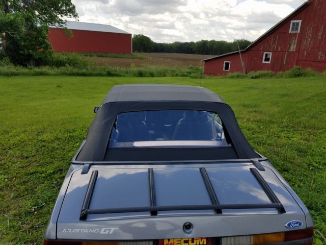 1985 Ford Mustang - photo 3