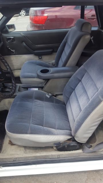 1985 Ford Mustang LX - photo 2