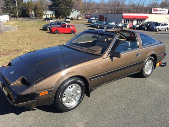 1985 NISSAN 300ZX 2+2 1985 Nissan 300ZX 2+2
