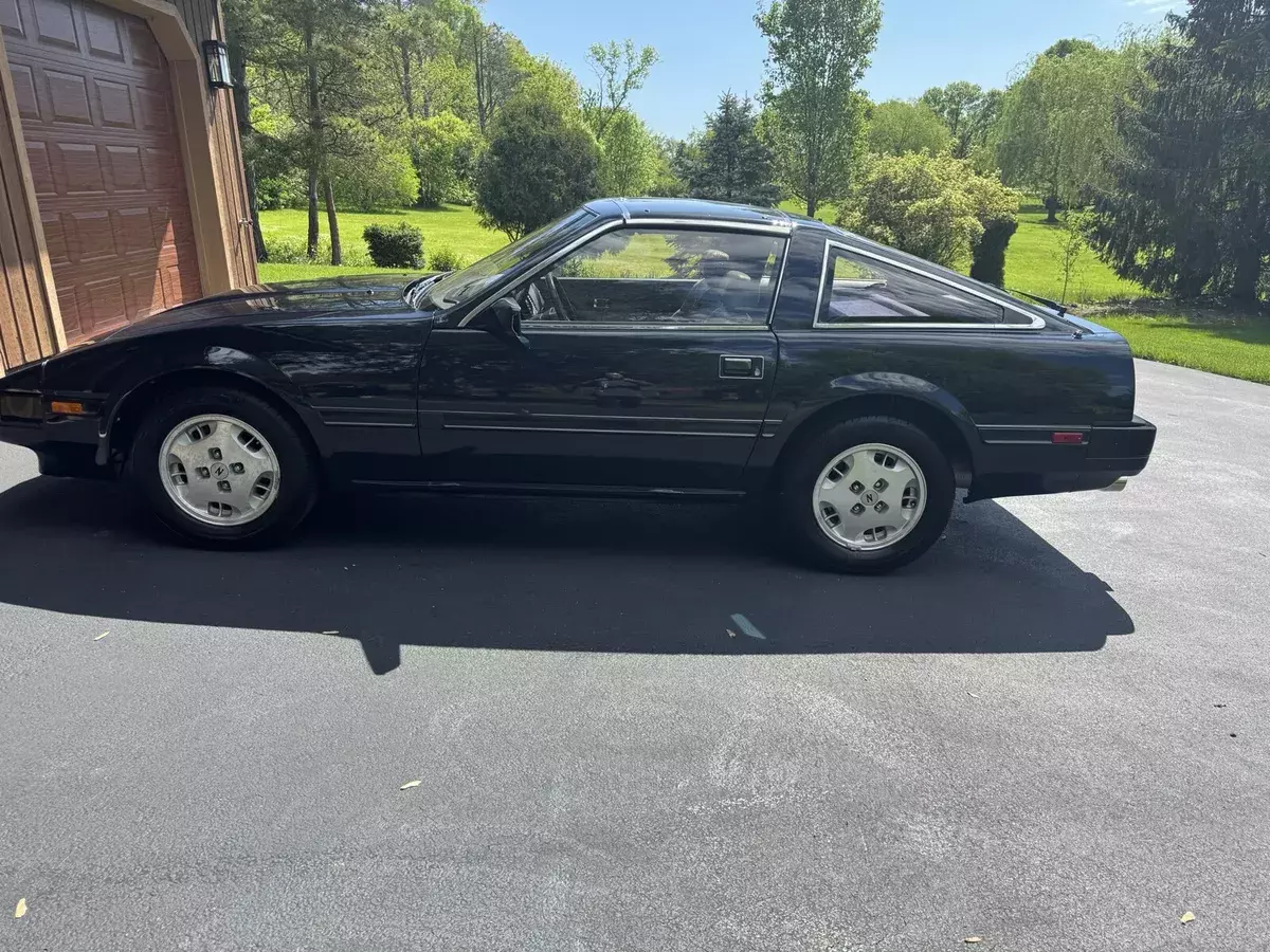 1985 Nissan 300ZX Blue 1985 Nissan 300ZX