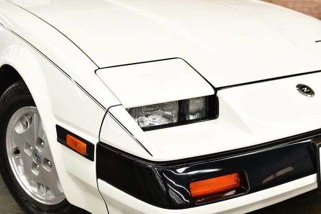1985 Nissan 300ZX COUPE 2+2 SEATS 5-SPEED MANUAL RED CLOTH POWER WIN - photo 4