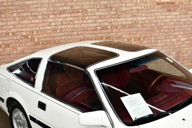 1985 Nissan 300ZX COUPE 2+2 SEATS 5-SPEED MANUAL RED CLOTH POWER WIN - photo 8