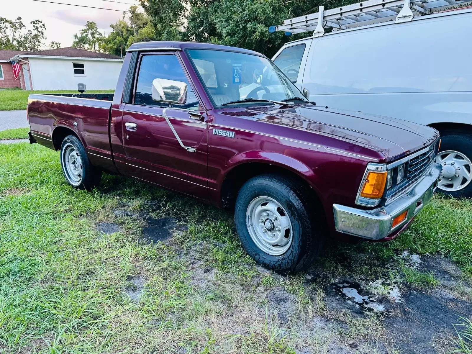 1985 Nissan 720 5.5 Feet Bed 2.0 ltr 4 cyl  95hp Manual